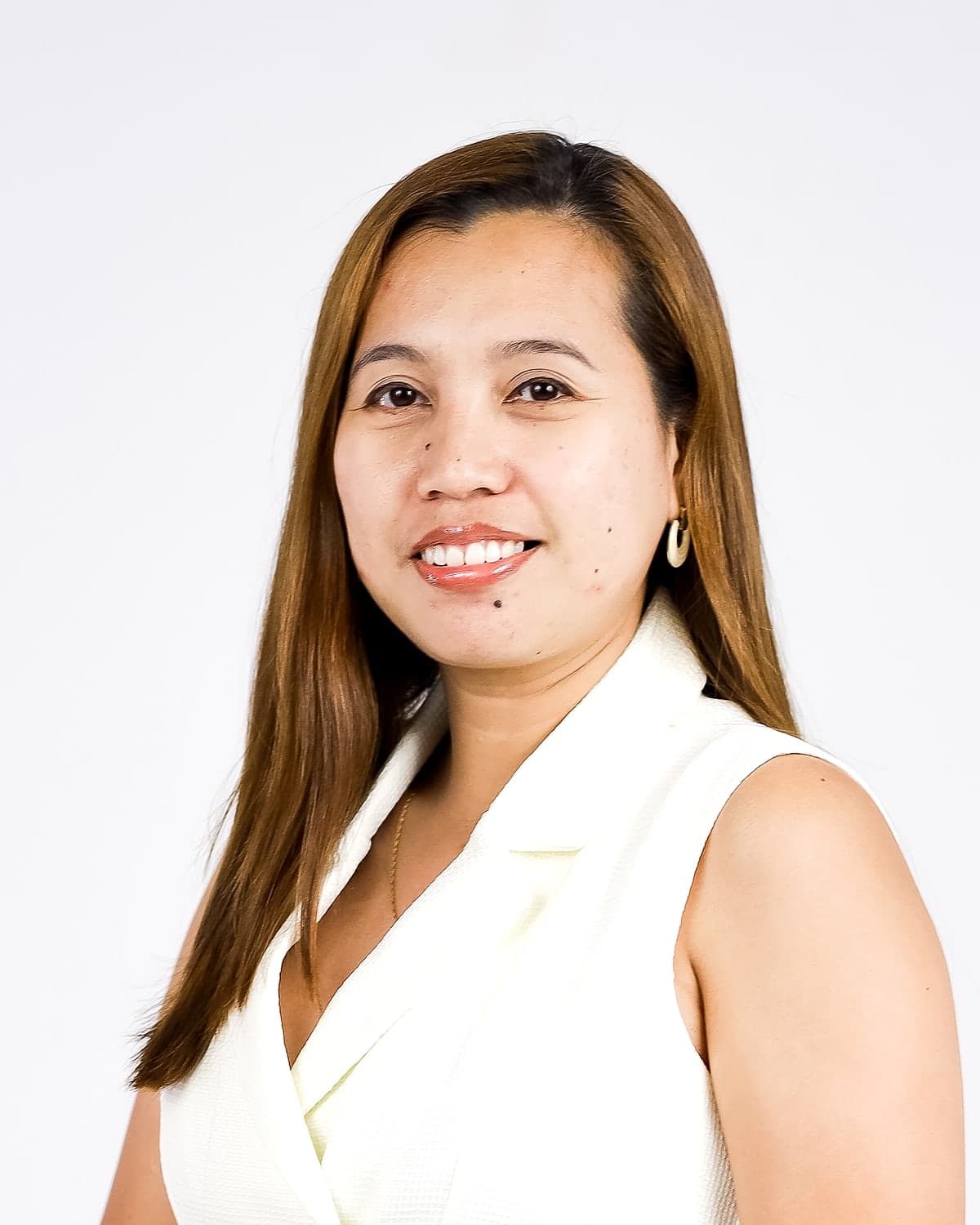 Portrait of Aileen Racal, founder of PrepVo